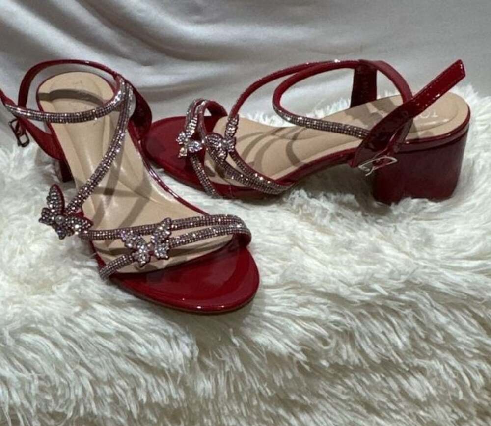 Top Moda Rhinestone Butterfly Block Heel Sandals Size 5.5 Red